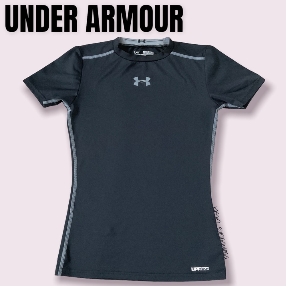 Under Armour Boys baselayer T shirt Youth Medium Black